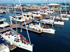 公民道德日好人模范海上看大连