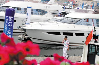 大连游艇租价高吓跑80%问价者 想说降价却不易-大连